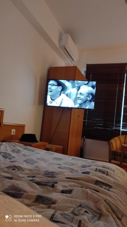 Apartment γκαρσονιέρα για δύο ! Maroussi
